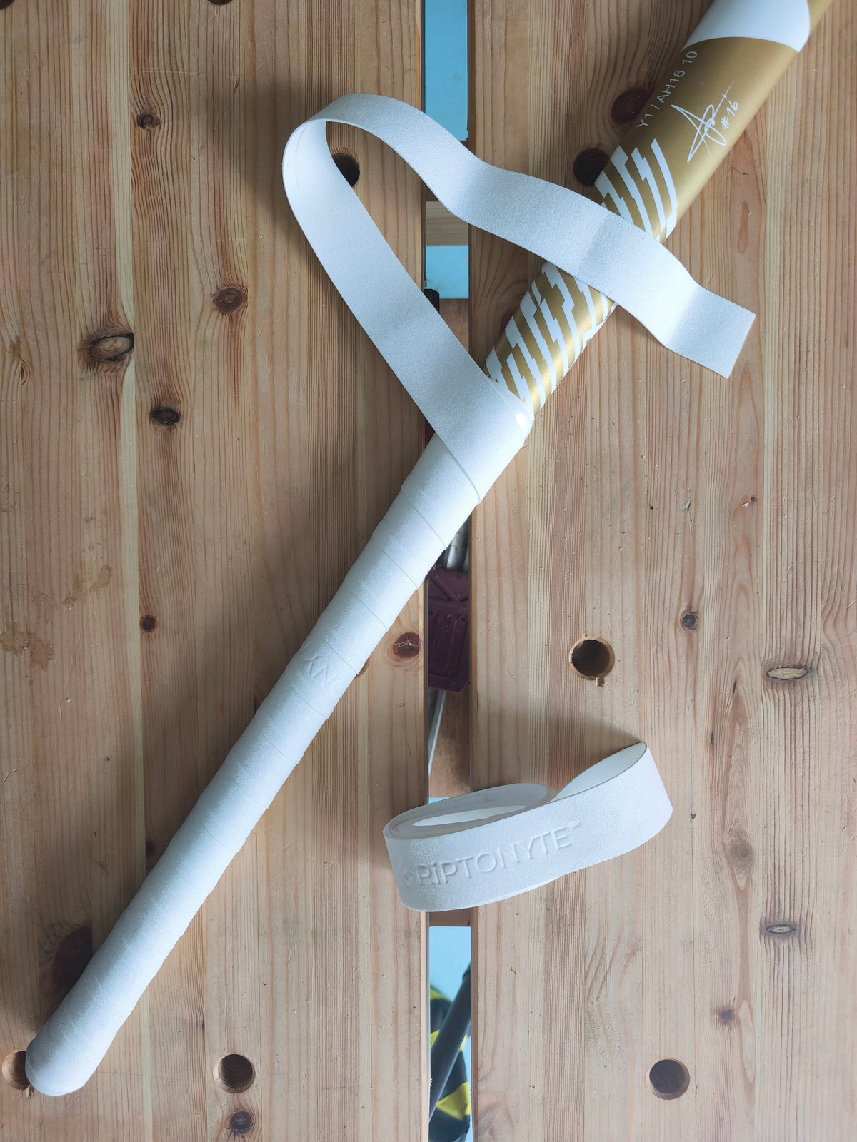 Chamois Supreme in Cloud, wrapped on a stick